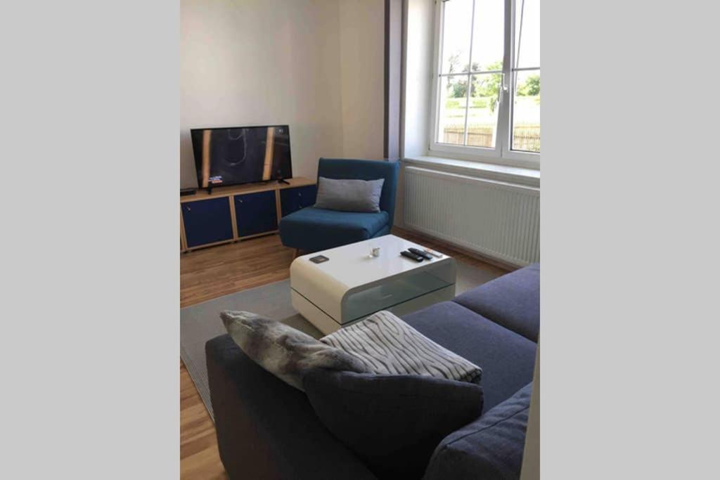 Haus Mit 3 Schlafzimmer Und Garten Amstetten Esterno foto